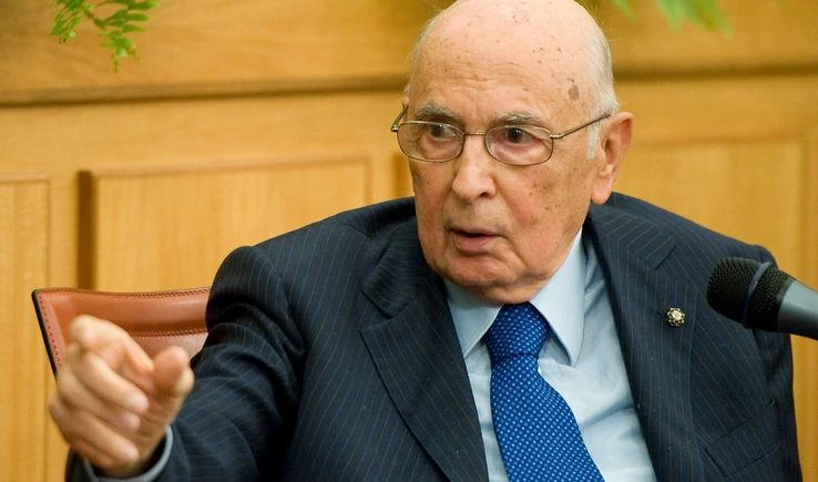 Intesa Pdl-Pd più facilesenza Re Giorgio tra i piedi