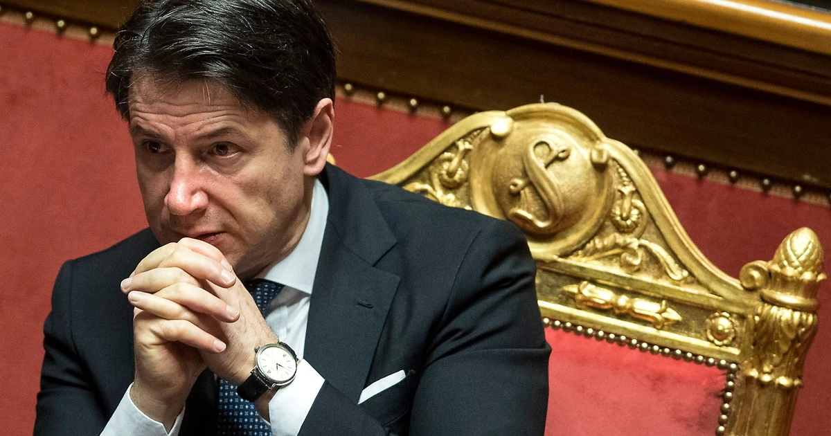 Giuseppe Conte, il suo futuro non brilla. Quelle voci in Parlamento: il governo non vedrà l'estate