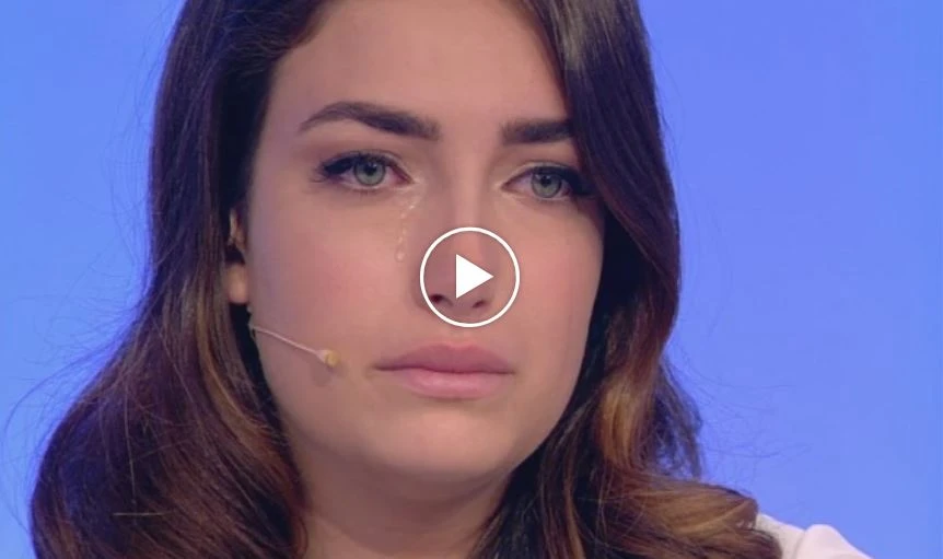 Uomini e donne, Nilufar ha ingannato la redazione di Maria De Filippi: ora confessa, perché lo ha fatto