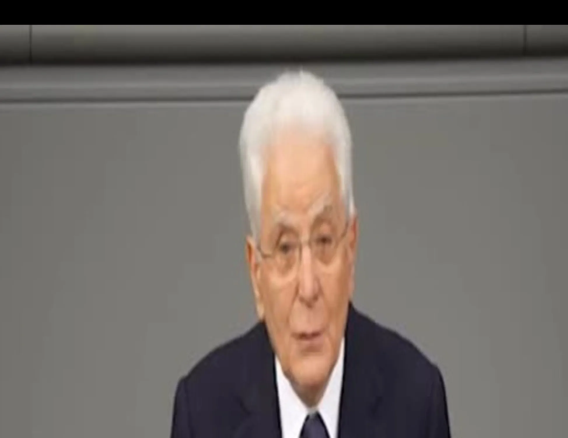 Leggi l'articolo: &quot;Nuovi 'dottor Stranamore'&quot;: l'avvertimento di Mattarella