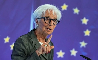 Lagarde, dimissioni dalla Bce il 7 febbraio 2027 e l'ombra del voto in Francia