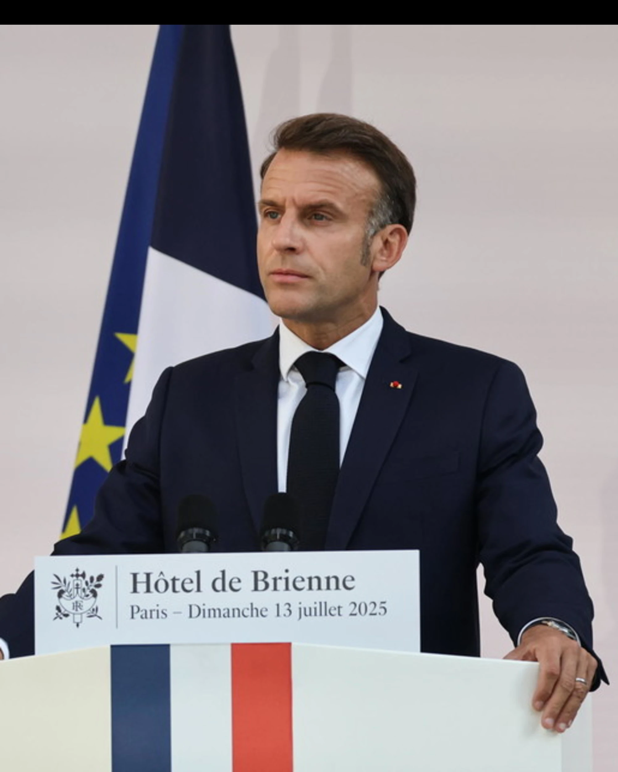 Francia sull'orlo del baratro: si impenna il tasso di interesse del debito a 30 anni