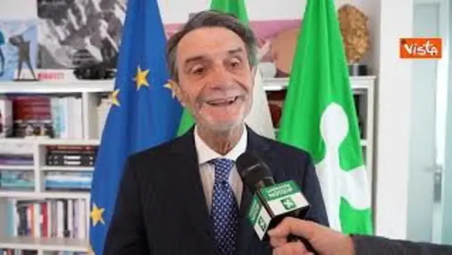 Leggi l'articolo: Rosa Camuna a campionessa Arianna Fontana, il Presidente lombardo: Esempio straordinario di talento