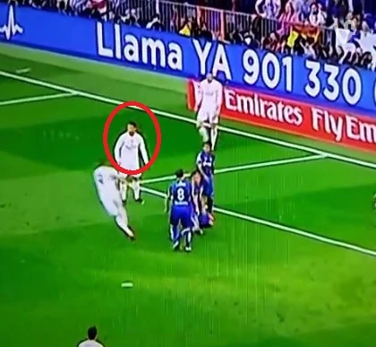 Liga, Real Madrid-Getafe 4-1: Perez contestato, Benzema fa gol e Cristiano Ronaldo ci resta male