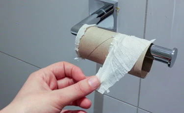 Carta igienica addio, c'è già la data: la rivoluzione (in bagno)