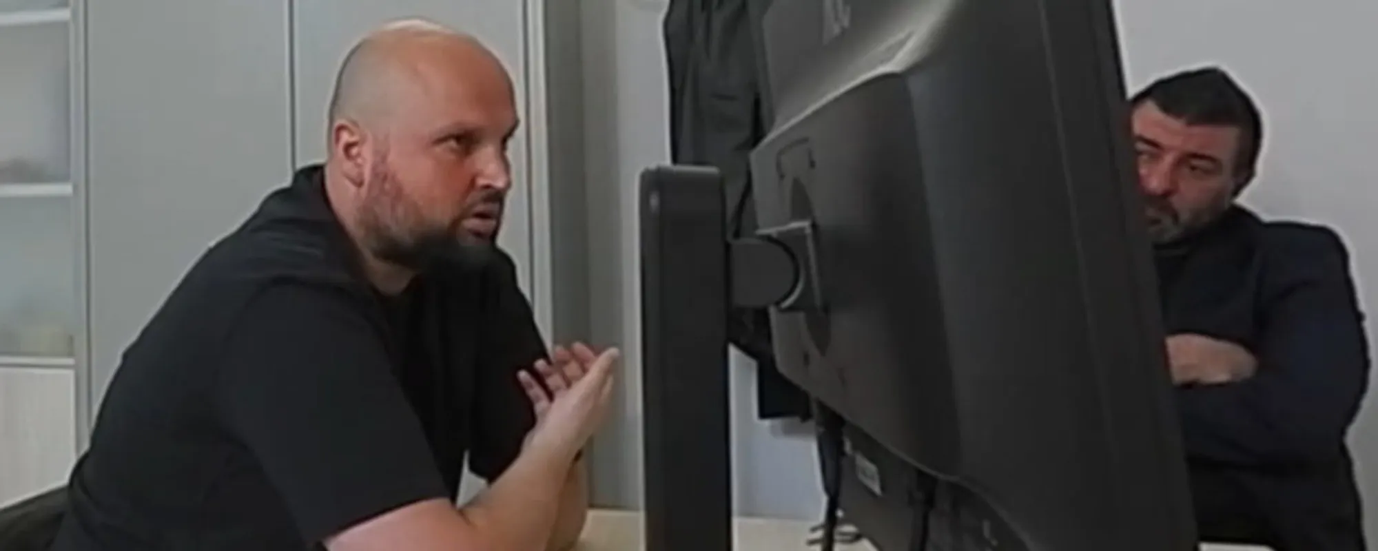 Ecco il video dell'interrogatorio di Marco Poggi: come viene torchiato