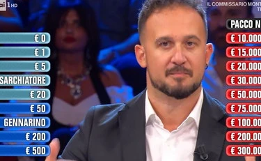 https://media.liberoquotidiano.it/Un8fEmu3J75uipFwnOX-YPa0c9hrwDPnS5UbD_bMd0k/width:800/quality:90/aW1hZ2VzLzIwMjUvMDkvMTgvMDkyMDA1NDEwLWQ2ZTRhZDZiLWYwOWMtNDIwZS04Njg0LWJiMzMyN2QyYjcxMy5qcGc.webp
