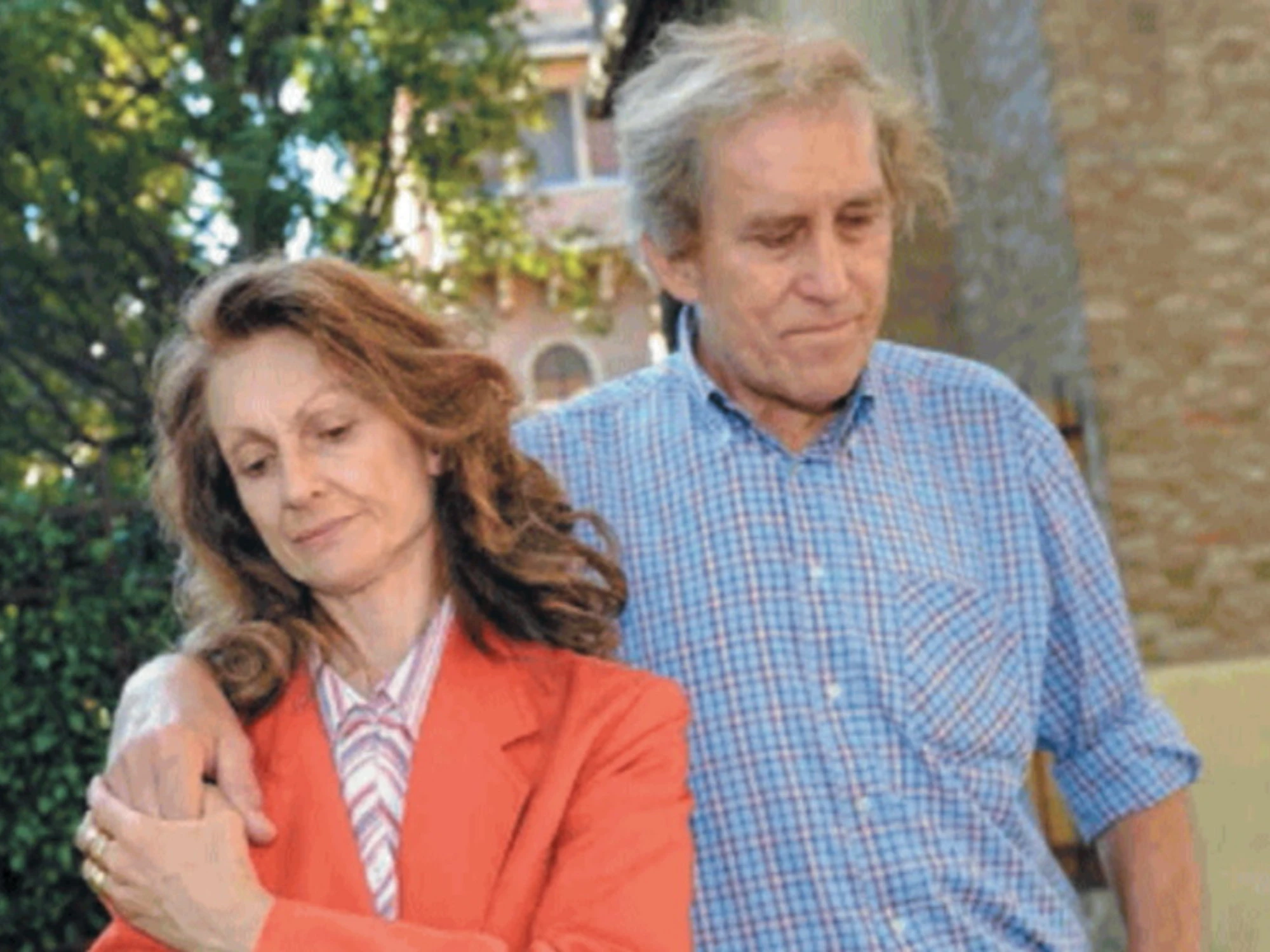 Famiglia nel bosco, il caso dei genitori di Mirabello: "Traditi dalla giustizia, così hanno portato via nostra figlia"