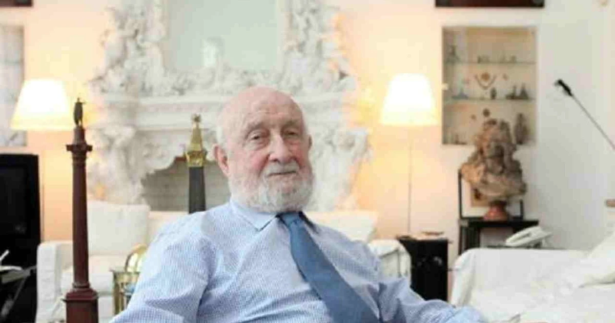 &nbsp;Vittorio Gregotti