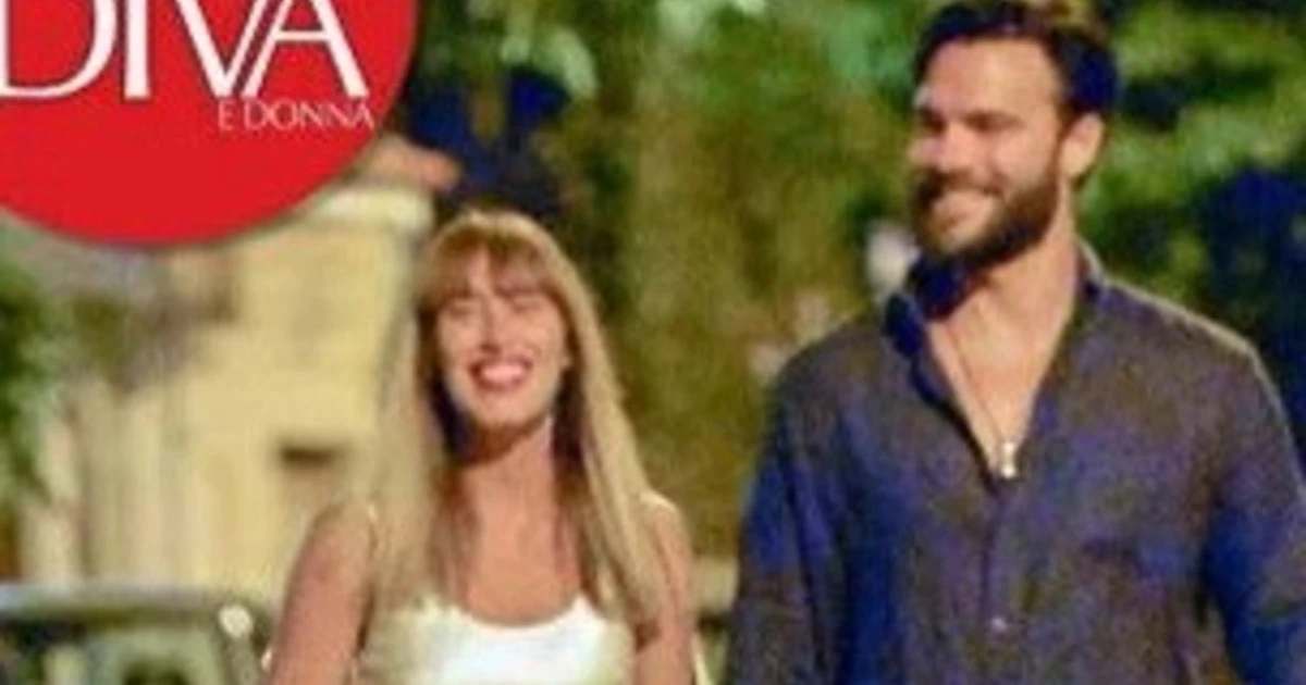 Maria Elena Boschi e Giulio Berruti, prima così e poi l'ormone impazzisce: senza precedenti, paparazzati così