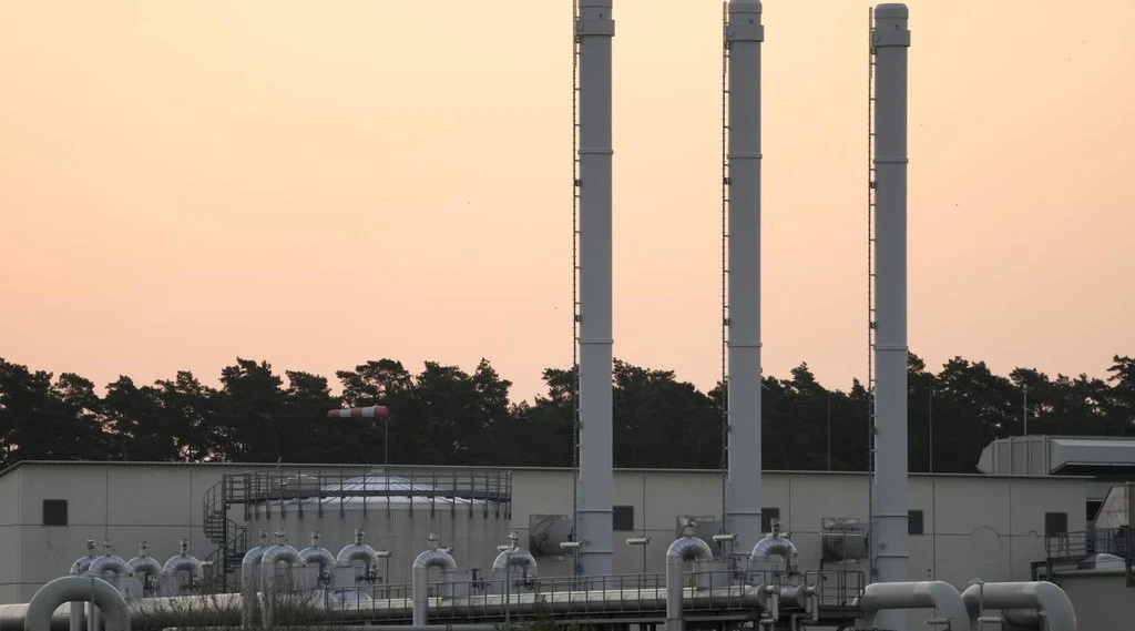 Gas, tetto al prezzo? E la Russia blocca tutto: "La falla", come si vendica sull'Europa