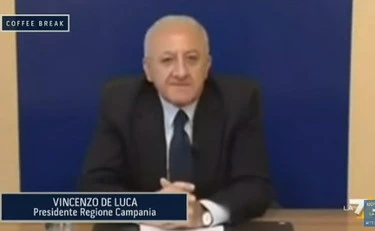 Vincenzo De Luca, ecco come insultava l'alleato Roberto Fico