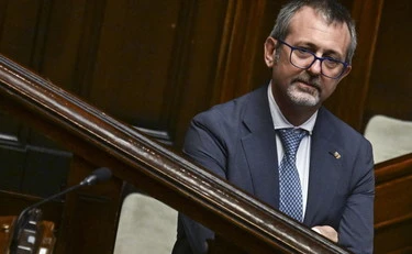 La Costituzione dice che è giusto negare l'uso delle chat di Delmastro