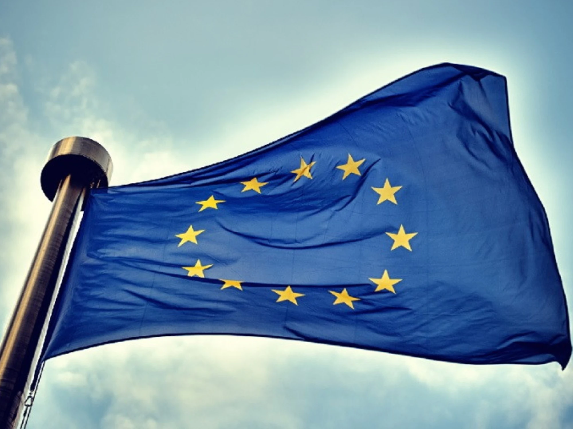 Clima,  "obiettivo tagli emissioni del 90% entro il 2040": l'ultima follia dell'Ue