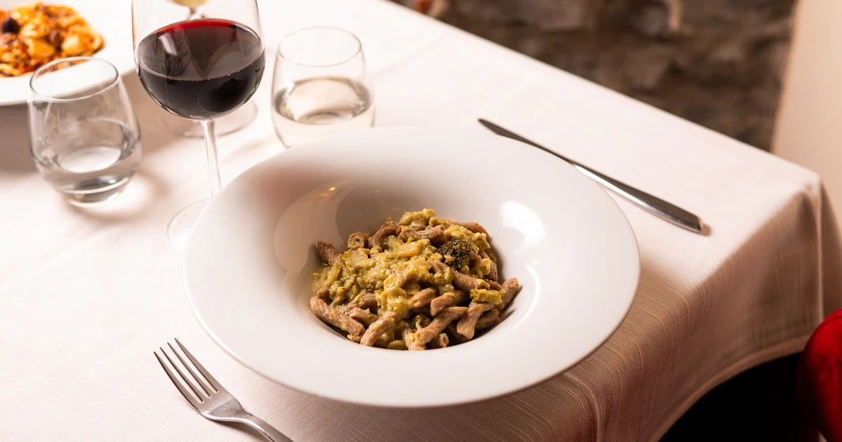 A Milano e Como la cucina che sfida il tempo e le regole