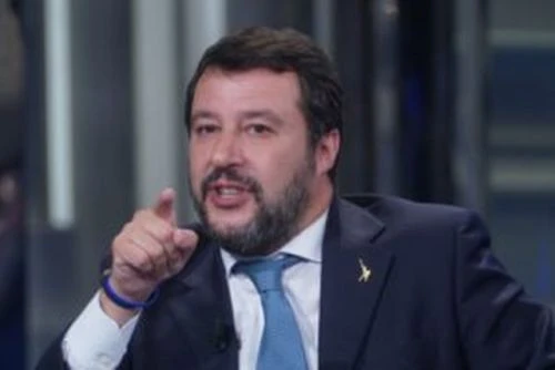 SALVINI "IL GOVERNO ODIA IL LAVORO ED IL RISPARMIO"