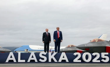 3072x1737