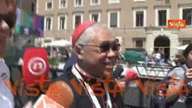 Conclave, Mons. Goh Seng Chye (arcivescovo Singapore): "E' Dio che decide, nessuno vuol essere Papa"