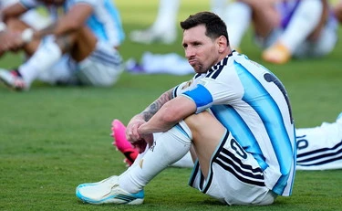 Lionel Messi si ritira dall'Argentina: "Non ho più nulla da dare"