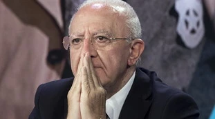 Matteo Salvini contro Vincenzo De Luca: "Divieti assurdi che i campani non meritano, lo segnalerò a Draghi"