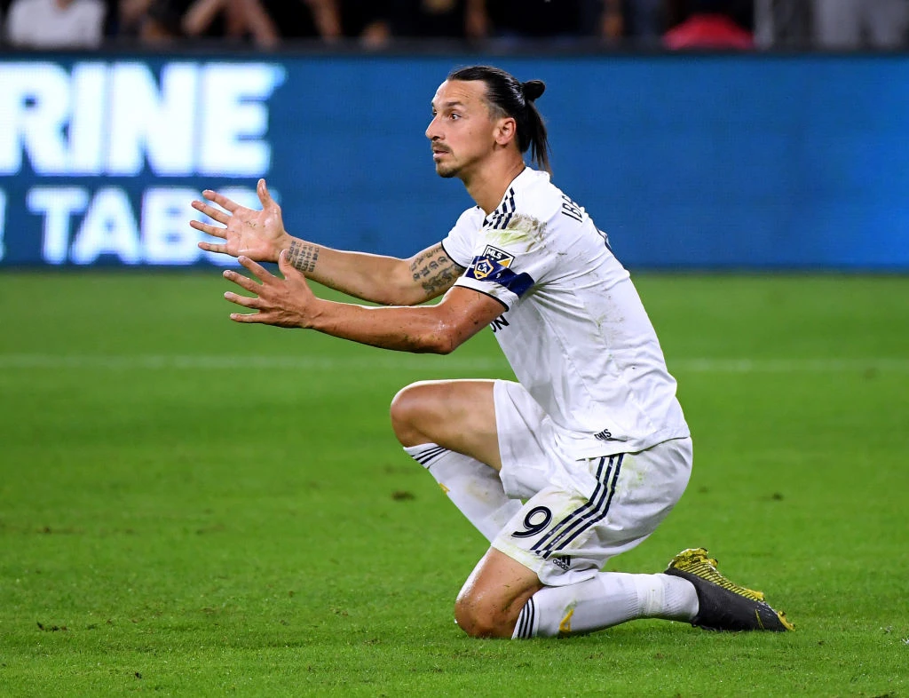 Zlatan Ibrahimovic al Milan, notte da incubo per i tifosi. Doccia gelata: un clamoroso "errore"