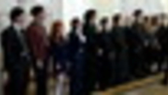 Sanremo, i cantanti al Quirinale intonano "Azzurro" per Mattarella