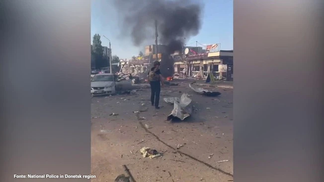 Ucraina, attacco russo nel Donetsk provoca 3 morti. Le immagini