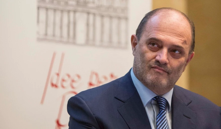 Franco Bechis inchioda Giuseppe Conte sulla maxi-ristrutturazione: "Povero, gli impedivano di fare pipì"