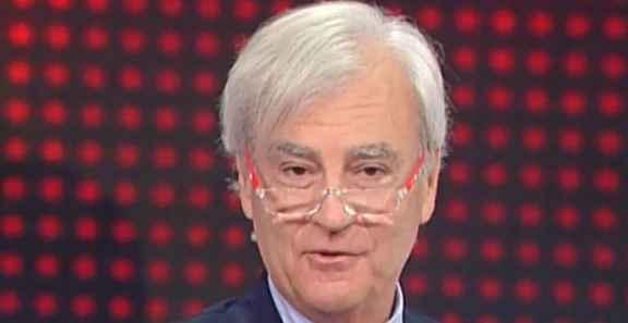 Antonio Maria Rinaldi deride Renzi sulla Brexit: "Con il calcolo delle probabilità forse ne azzeccherà una!"