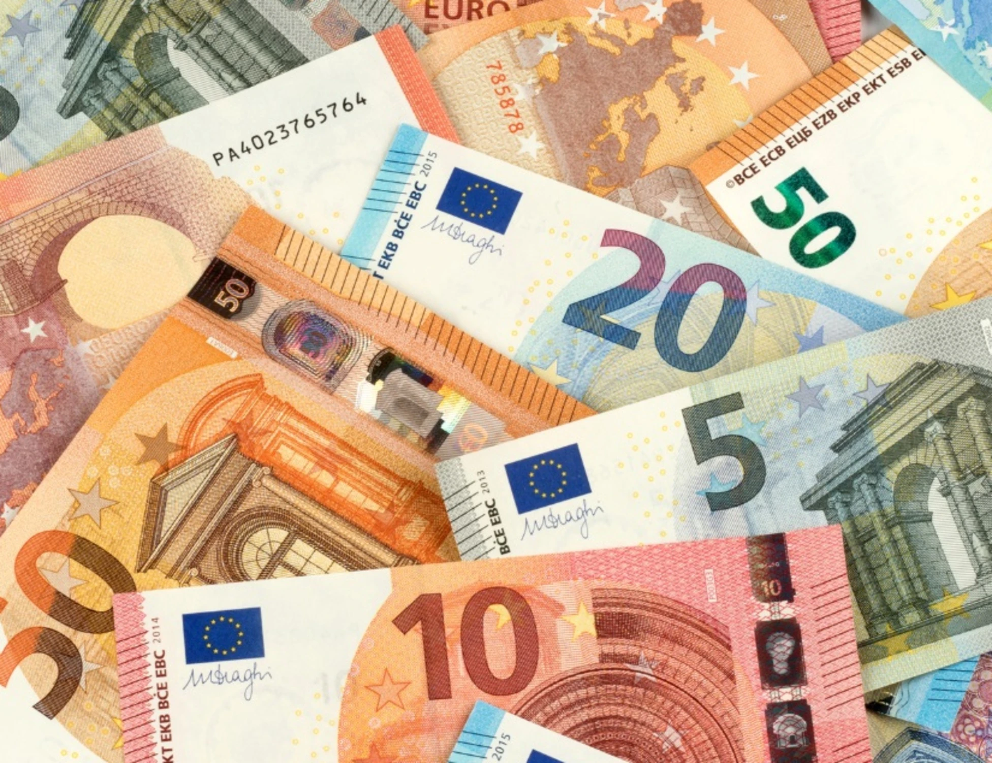 Genova, società pubblica sbaglia il bonifico: 524mila euro sul conto di un 21enne
