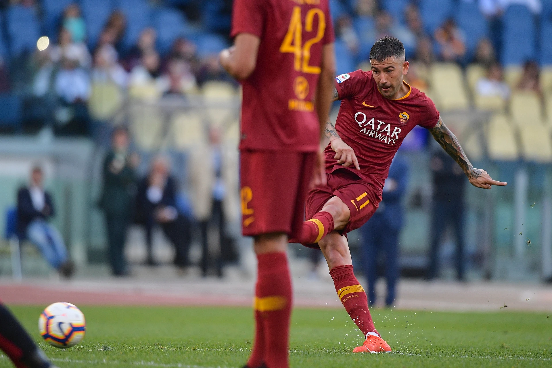 Serie A, la Roma passeggia contro il Cagliari: 3-0 all'Olimpico, Ranieri vede la Champions