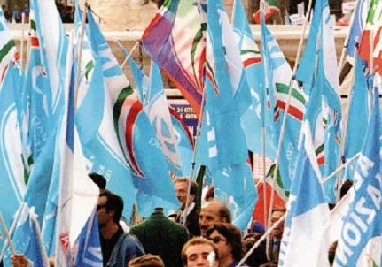 Non soltanto gli ex di An:in piazza la voglia di primarie