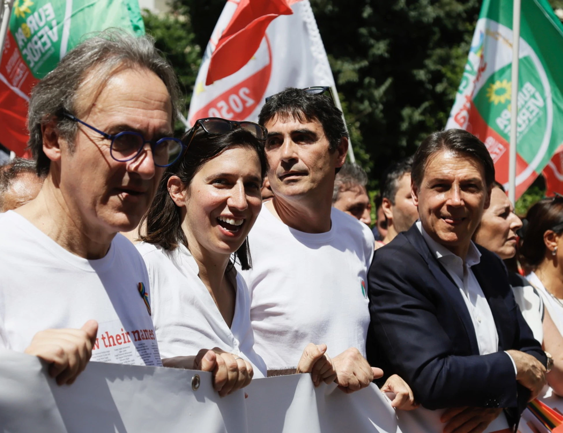 Altro che aiuto ai ricchi, ecco chi paga l'Irpef. E il precedente di Draghi...