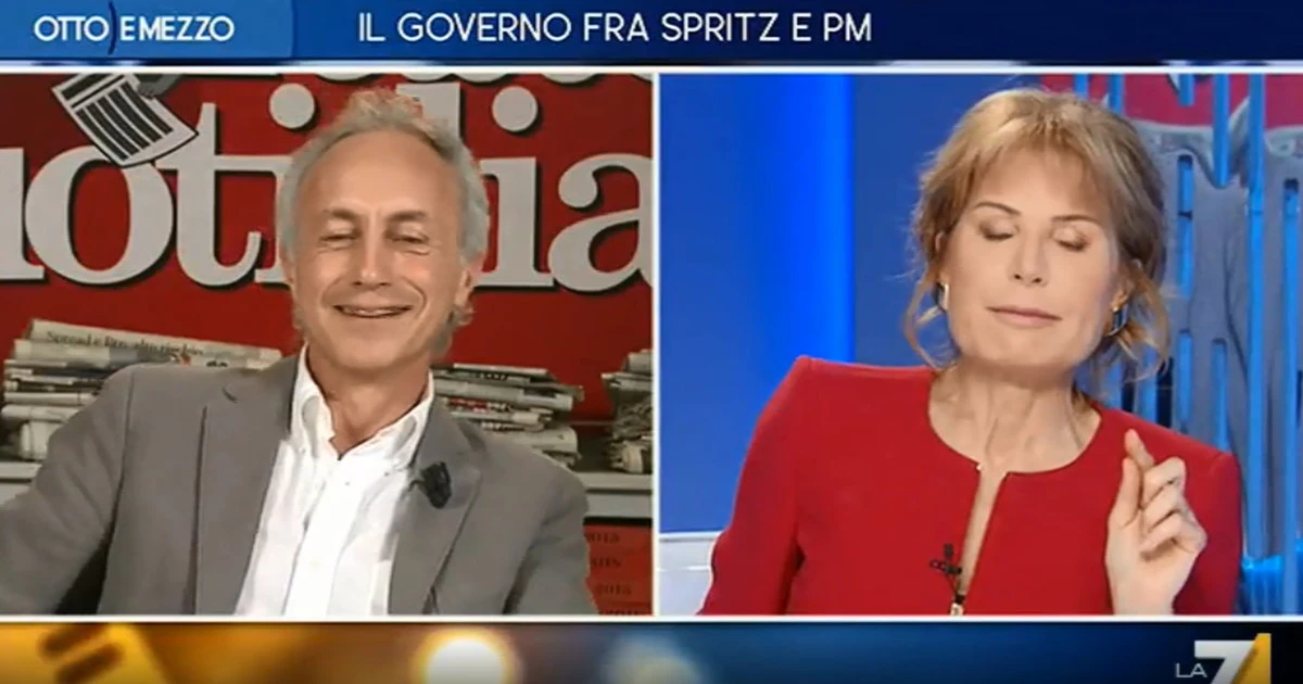 Otto e Mezzo, la consapevolezza di Marco Travaglio: "Sai quanti direbbero che sono uno str***?"