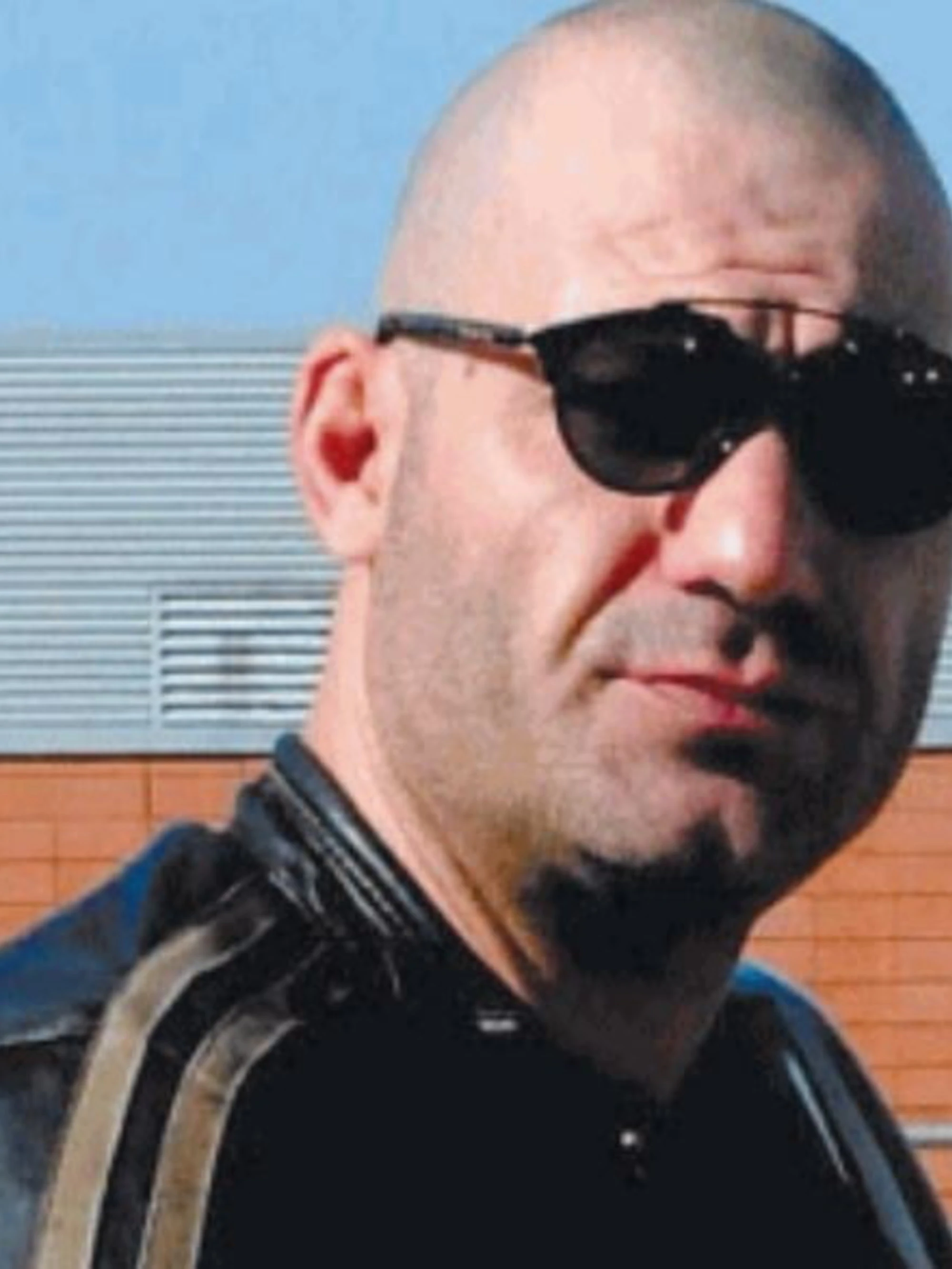 "Ha maltrattato la madre"; Bossi Jr condannato