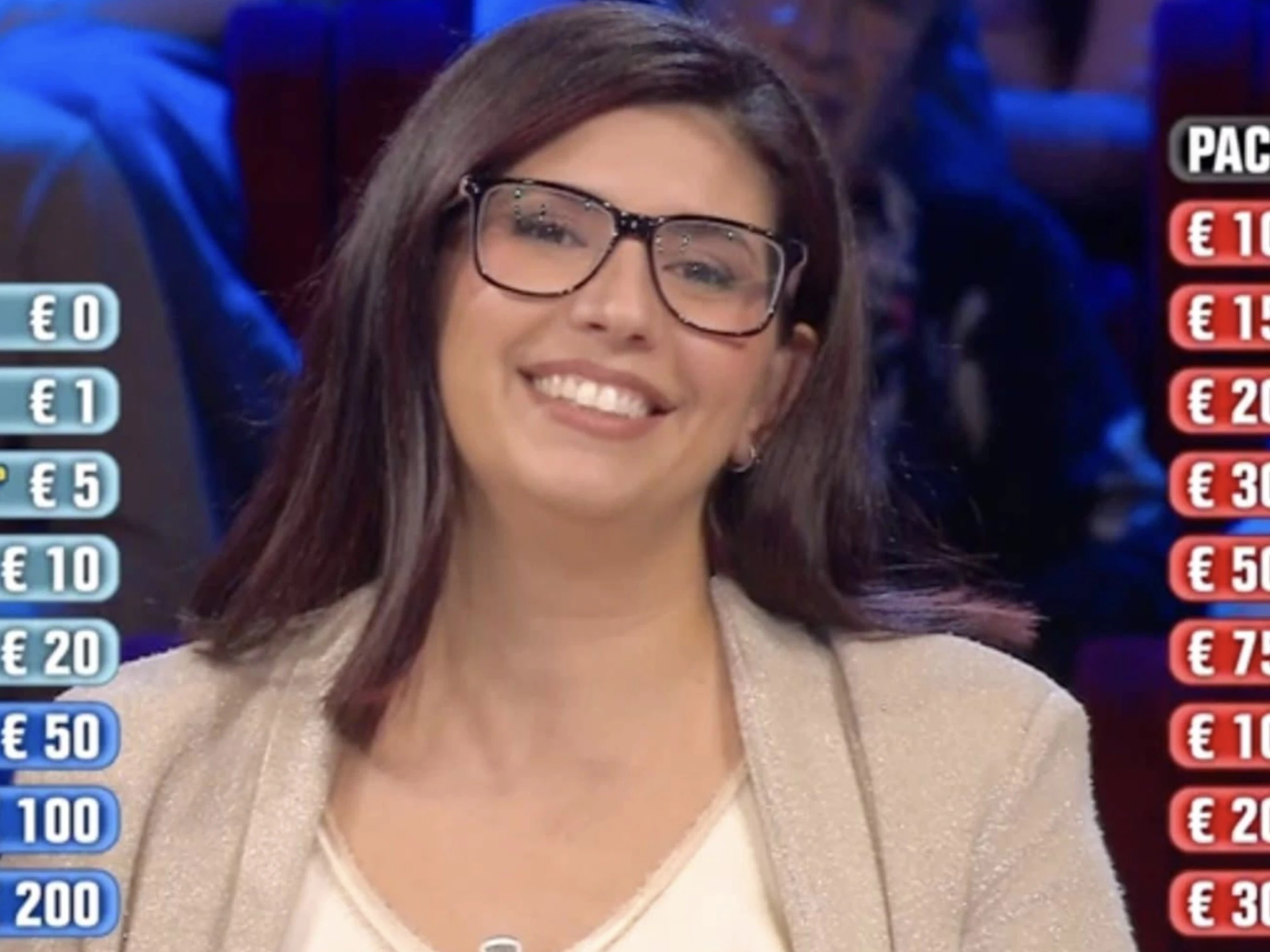 Affari Tuoi, l'odio social su Cristina Battaglia: "Avida", scoppia il caso