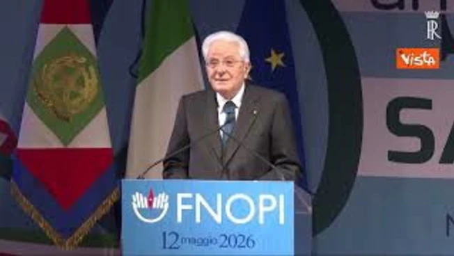 Mattarella: Gli infermieri costituiscono un vero esercito del bene