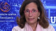 Ilaria Capua, trionfo in tv. Le pagelle di Costanzo ai virologi: "A Burioni diamo un quiz, perché vorrei intervistare Pregliasco"