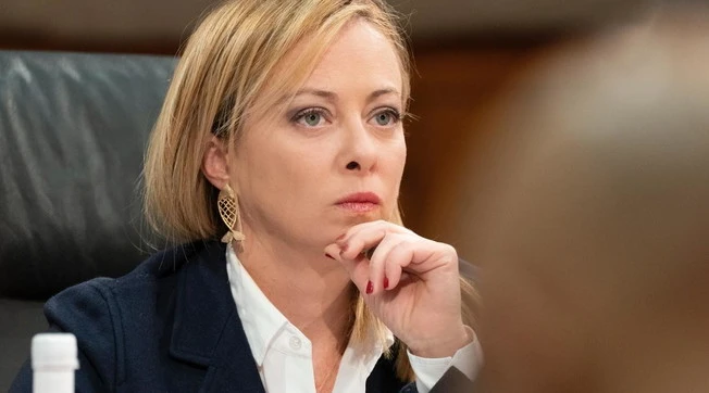 Giorgia Meloni, Sallusti: tempo di oroscopi, cosa le servirà nel 2023