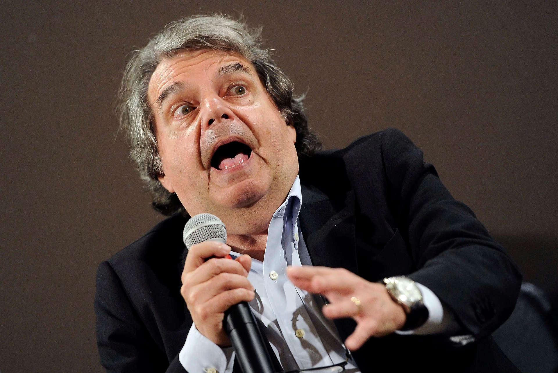 Brunetta, delirio continuo. Adesso dà ordini a Salvini: "Rimangiatelo!". Da ridere