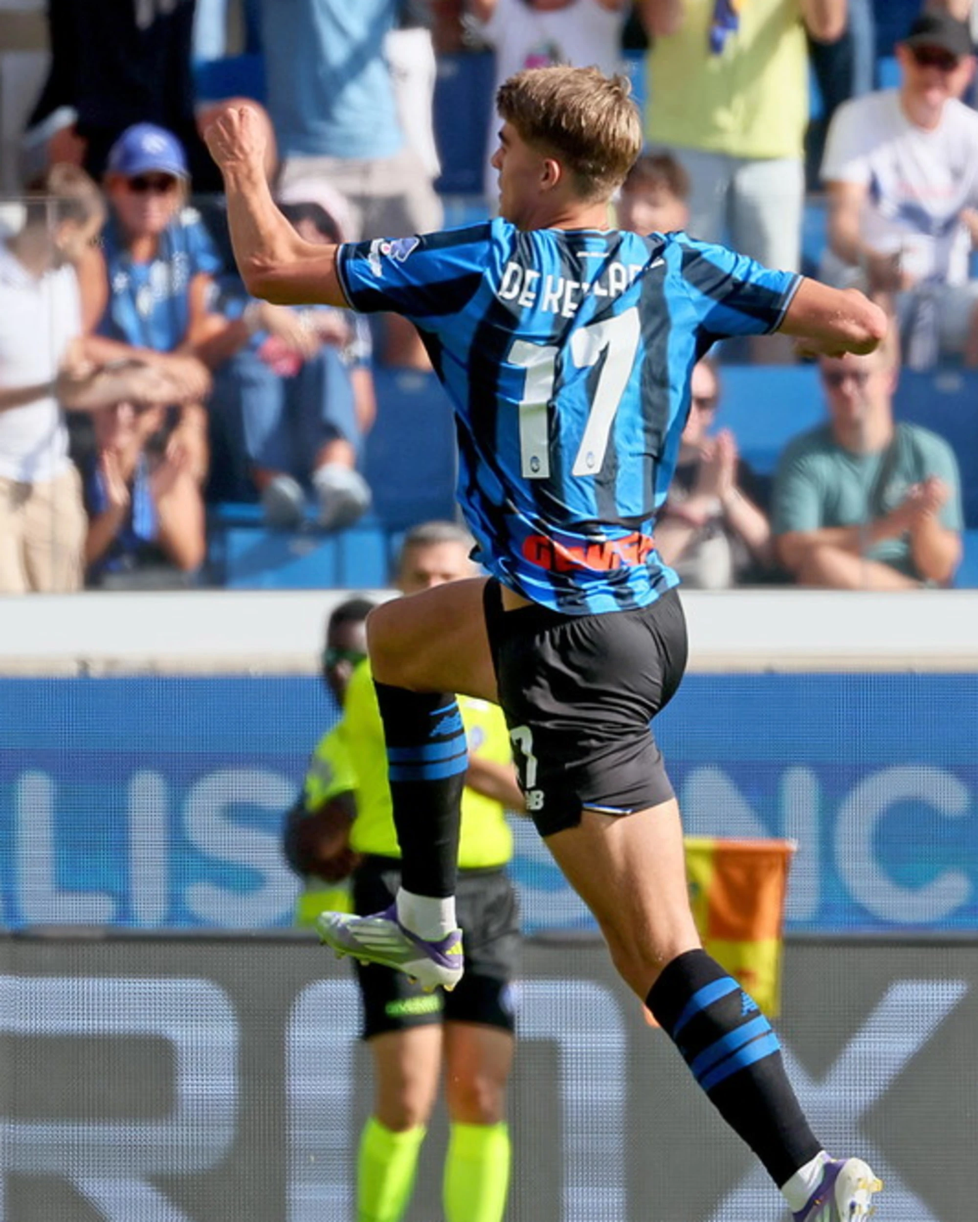 Atalanta, travolto il Lecce 4 a 1: doppietta di Charles De Ketelaere