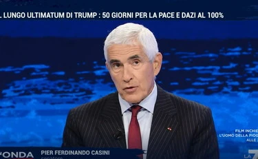 Pier Ferdinando Casini stronca la Ue: "In questo mondo di carnivori..."