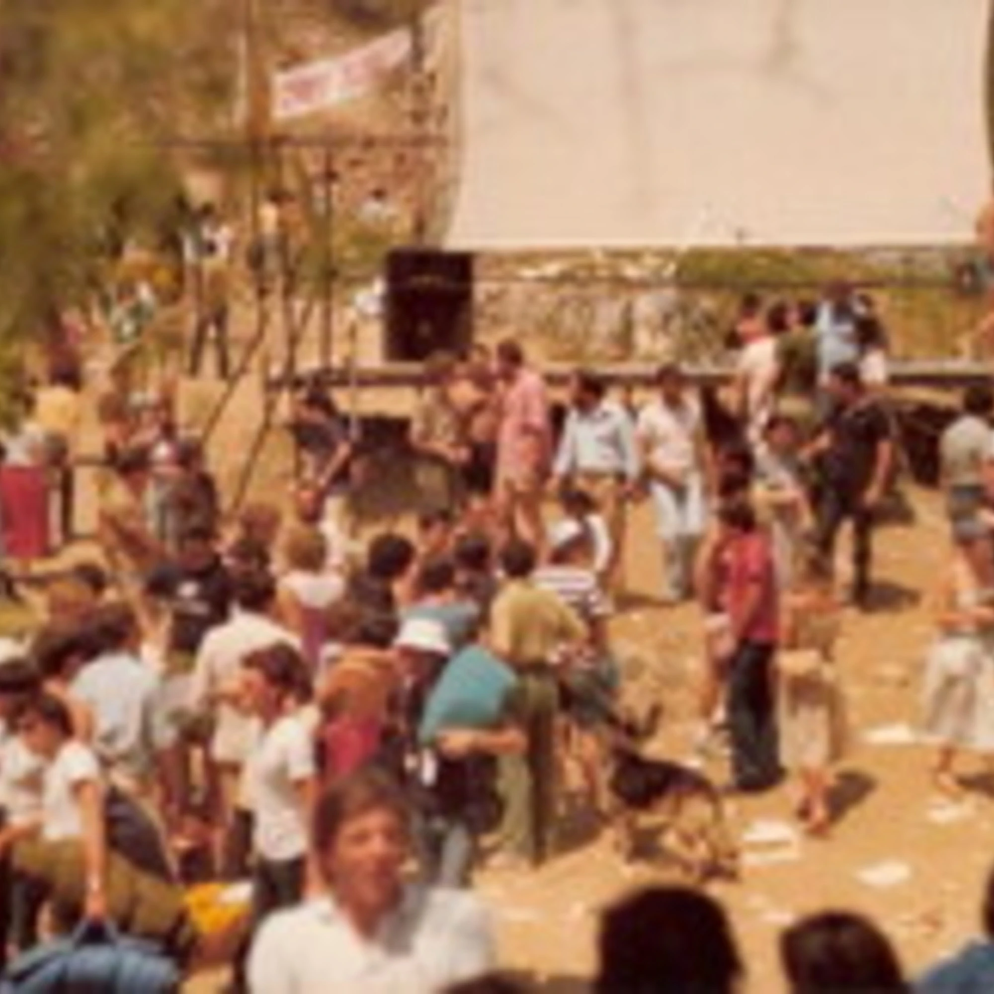 A sinistra ora piacciono i Campi Hobbit