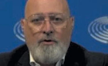 https://media.liberoquotidiano.it/VR_WxhvyxJ3vFPBIiYYWyptn9E5fPewGQbQNZLiEqPk/width:800/quality:90/aW1hZ2VzLzIwMjYvMTAvMTEvMTA1MjMwMjkwLTc5NmJlM2Y2LTUwMTAtNDc1OC1hOTNlLTEyOTIwZDNjNjI5My5qcGc.webp