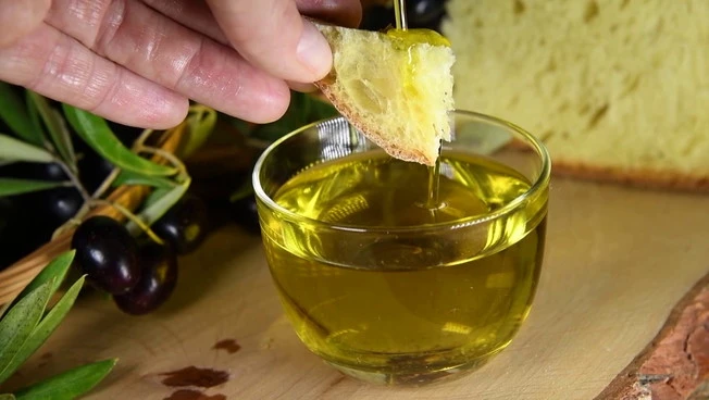 L’olio extravergine traina il turismo del gusto