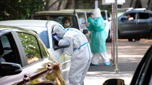 Coronavirus, bollettino: scendono i nuovi casi, ma occhio alla percentuale dei sintomatici