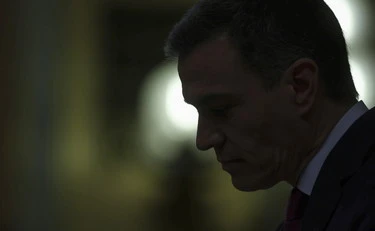 Pedro Sanchez rischia di crollare, "salta il patto di governo": il siluro di Puigdemont