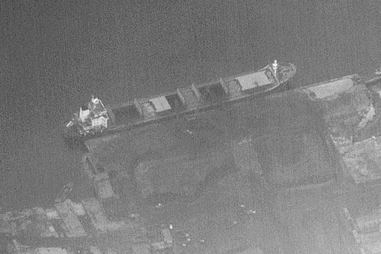 Corea del Nord, la foto satellitare che scatena il caos: vergogna della Cina, così finanzia Kim Jong-un