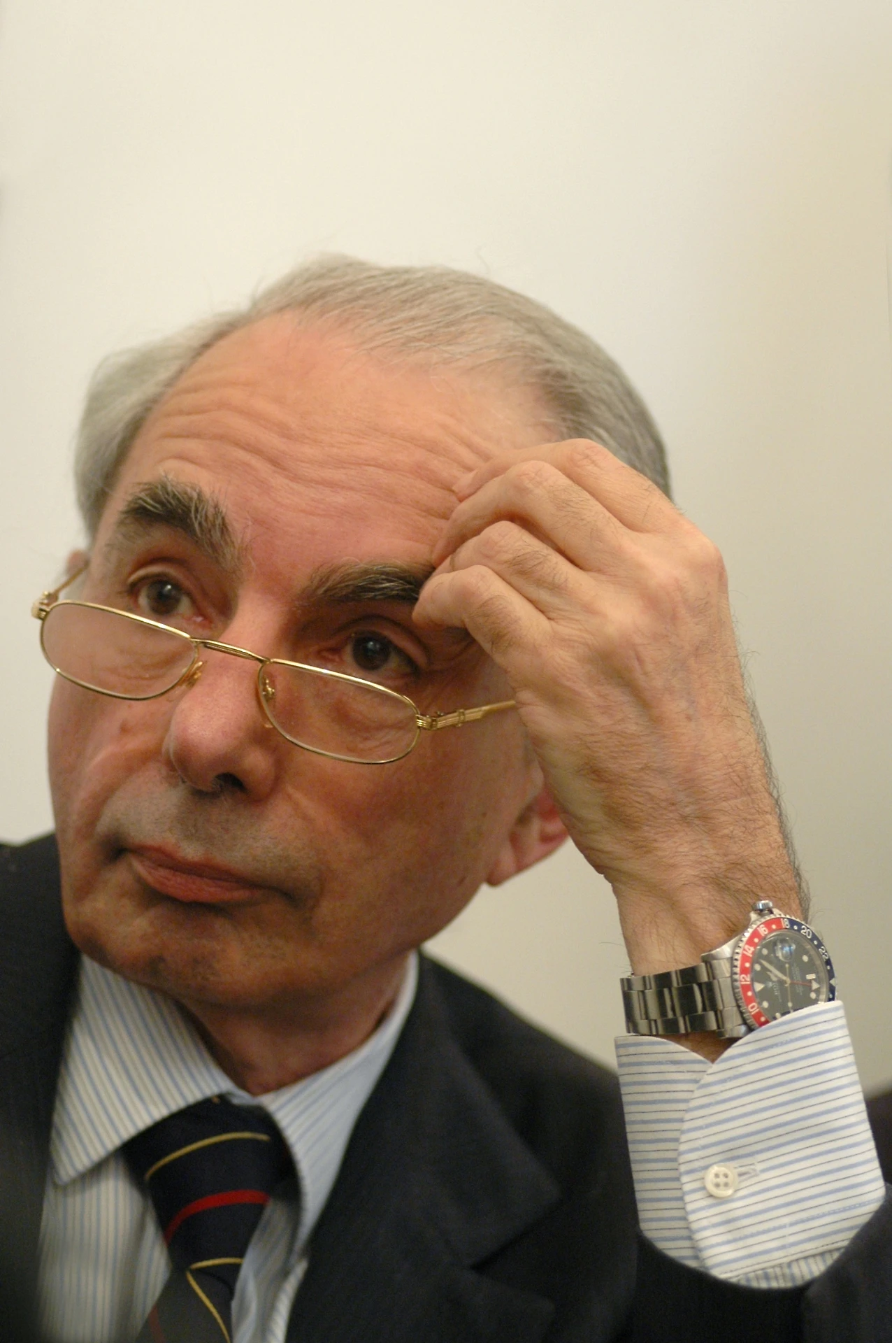 Immigrati, la follia di Giuliano Amato: "Apriamo le frontiere. Gli islamici hanno più senso della famiglia di noi"