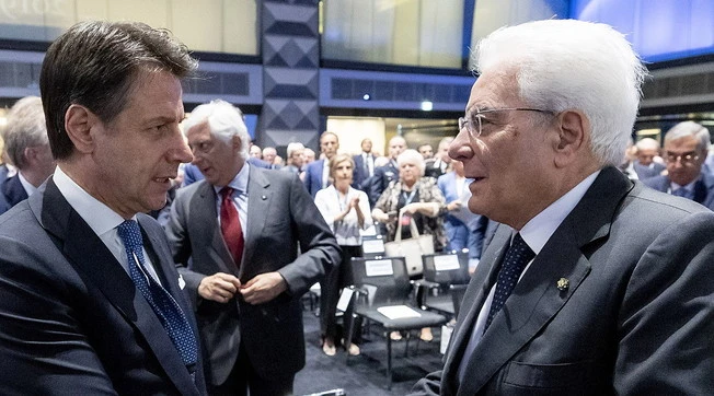 Sergio Mattarella, retroscena: no al pastrocchio governativo, le frase sulla "destra populista" che spaventa Giuseppe Conte